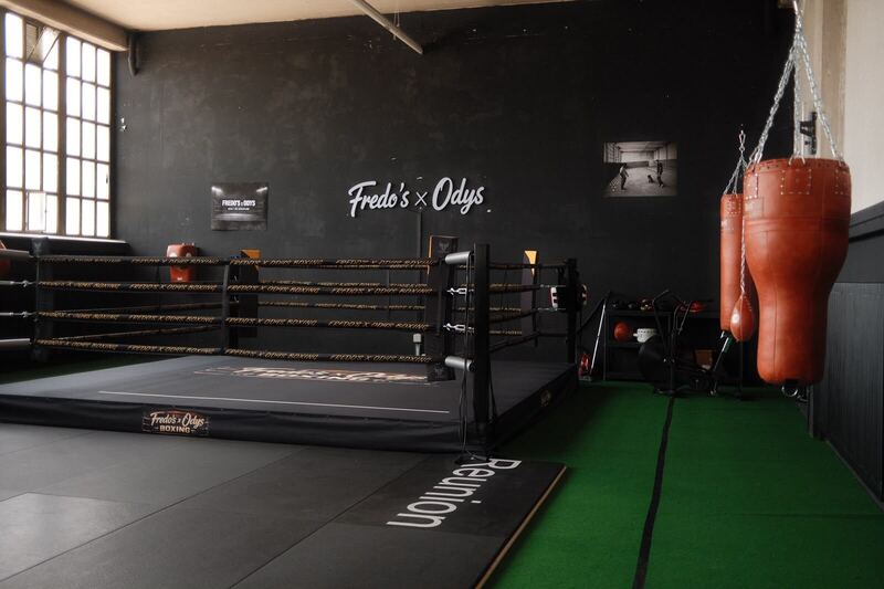 Boxring und Lederboxsack in der Halle Winterthur